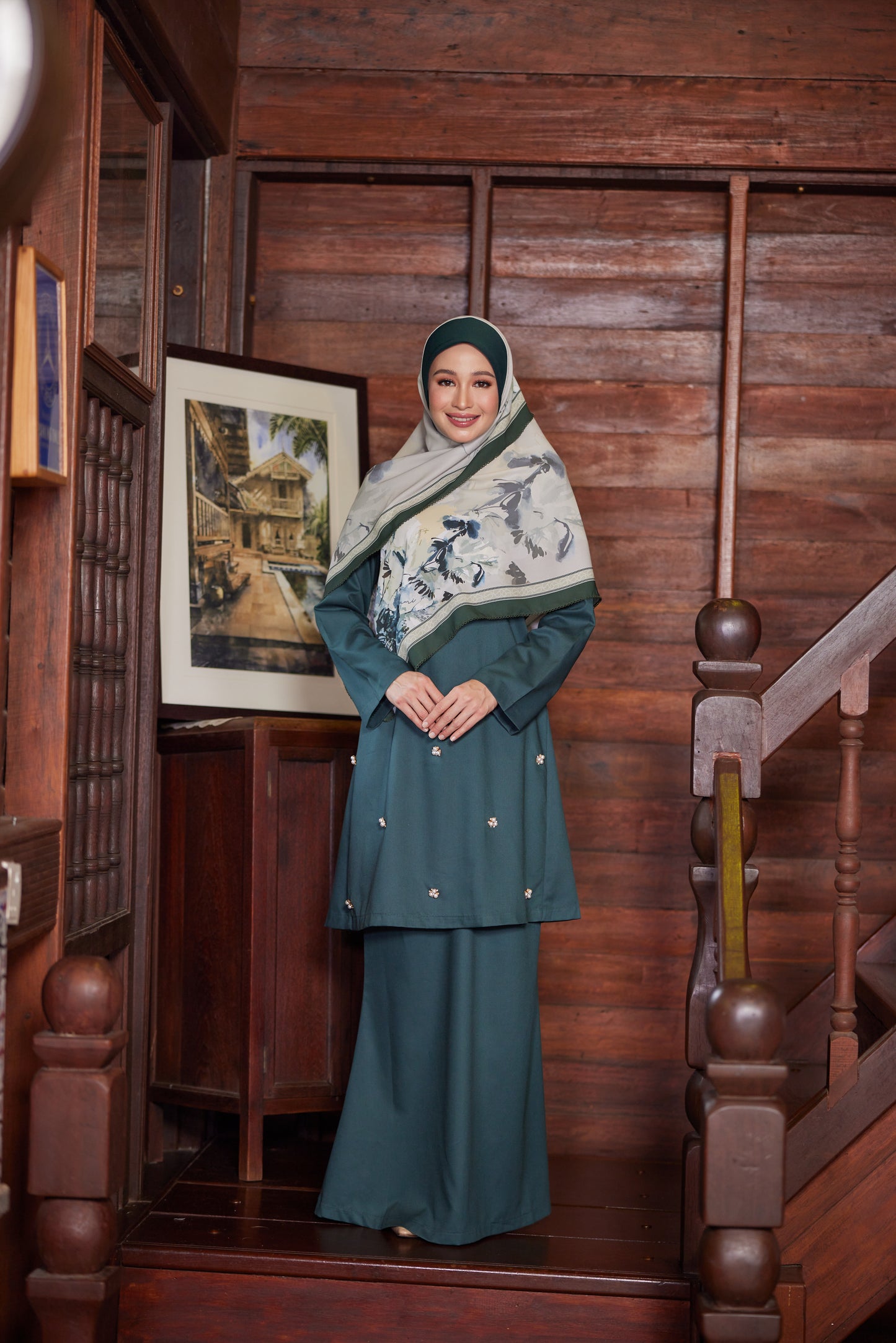 Baju Kurung Plain Gelora Raya - Serai Hijau (Emerald)