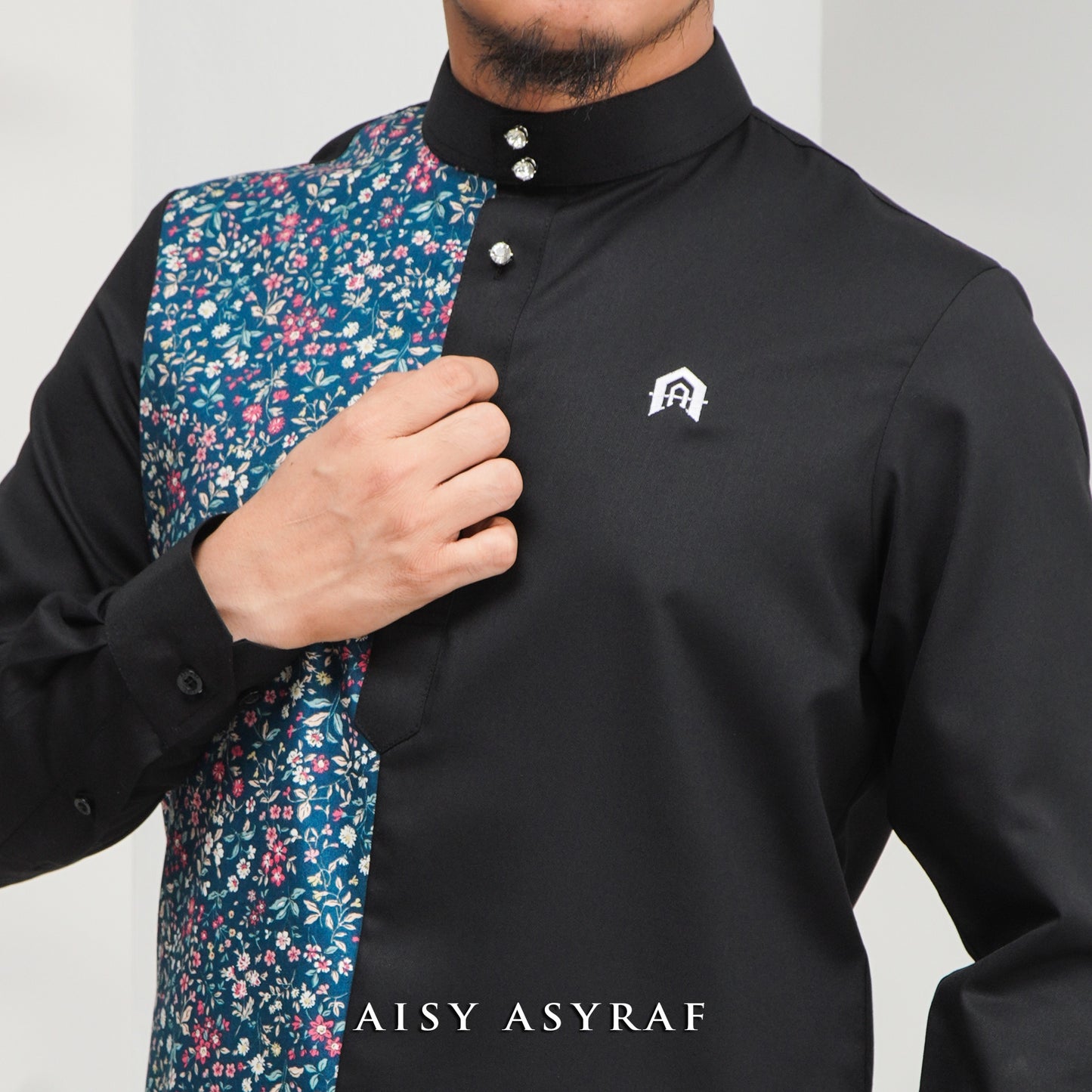 Kurta Nabeela - Kod 40 (Black Floral)  - NEW RELEASE